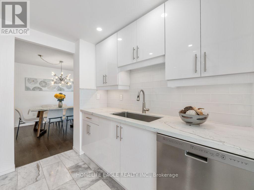 #1709 7250 YONGE STREET - 8