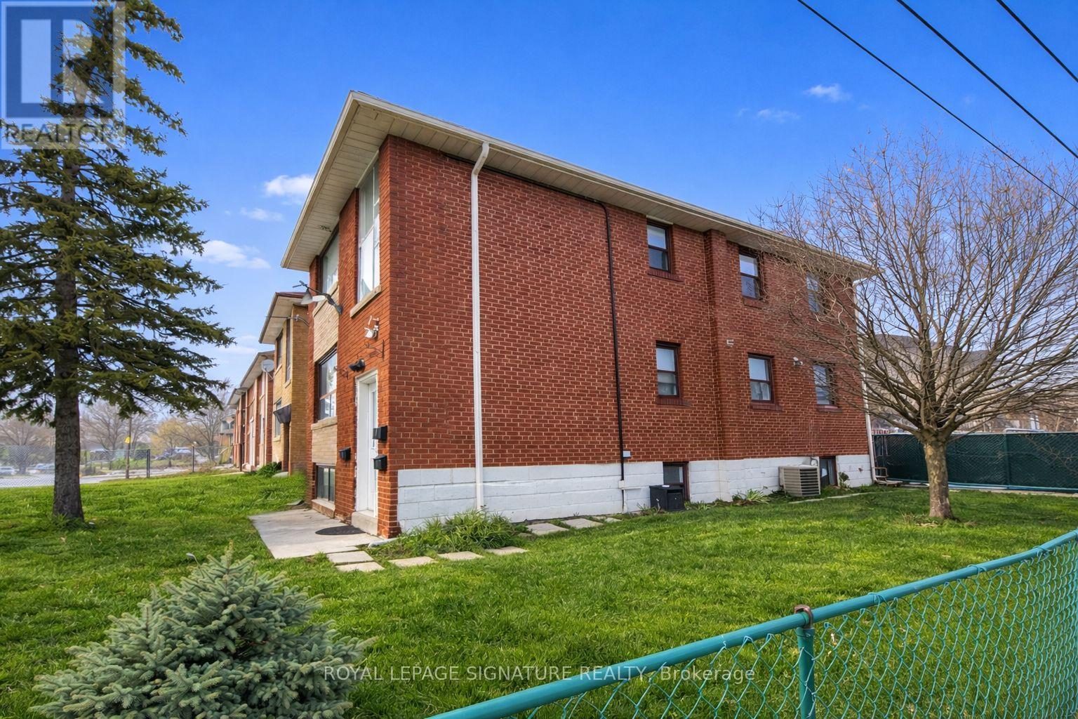 MAIN FLOOR - 5 WESLEY STREET