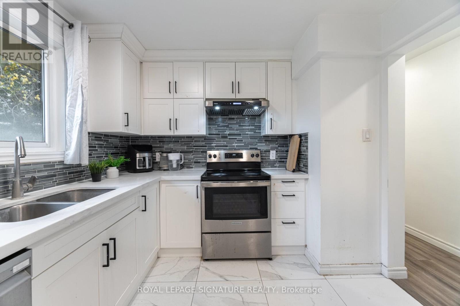 406 TAMARACK DRIVE - 14