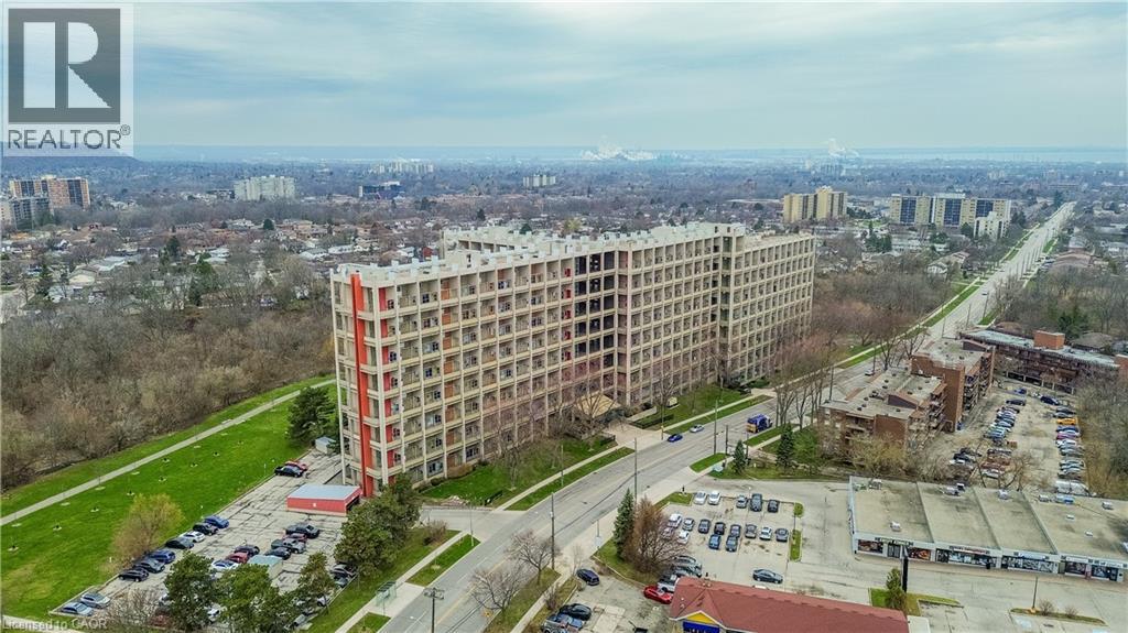 350 QUIGLEY Road Unit 811, Hamilton, Ontario L8K5N2