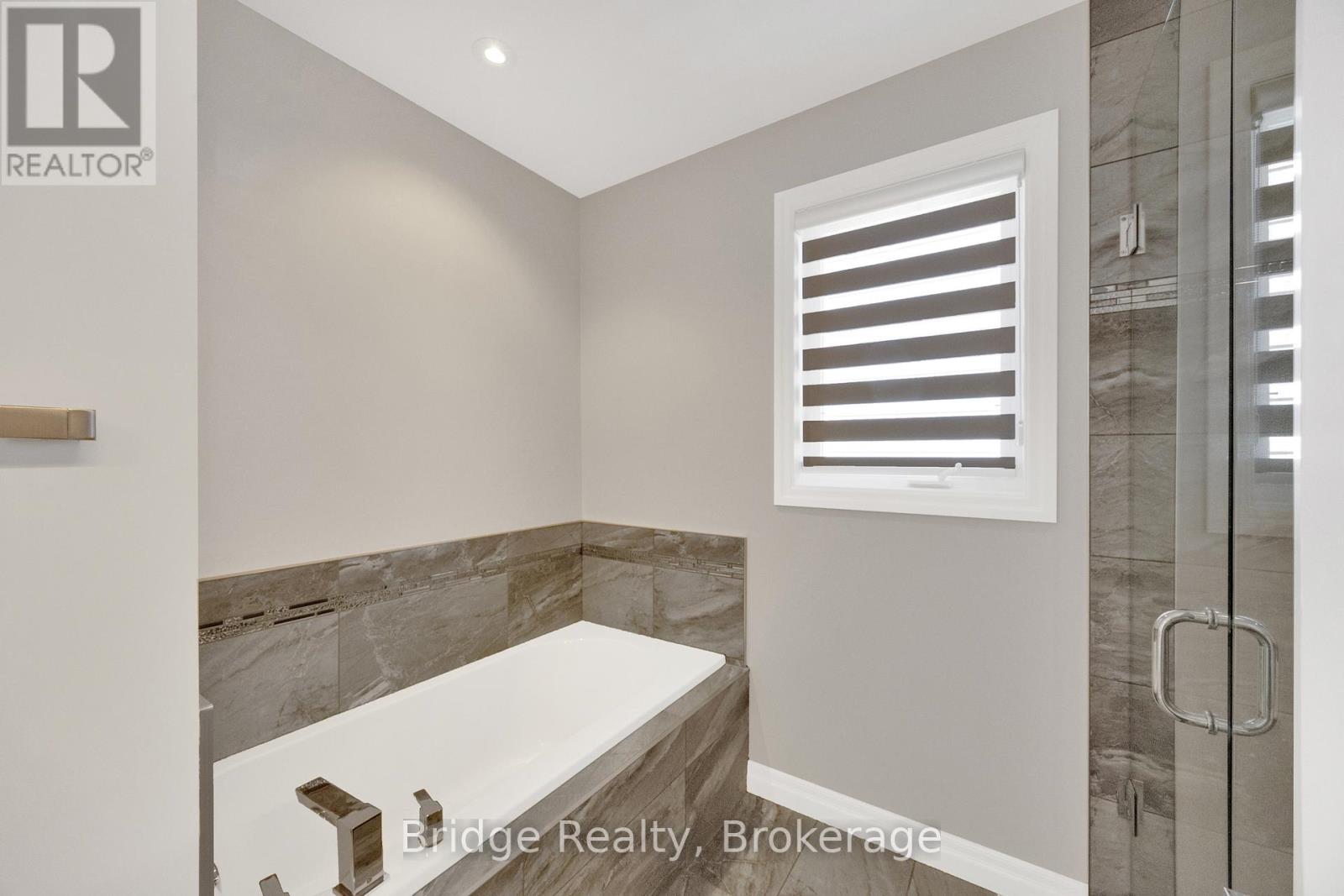 1060 ALBERNI ROAD - 28