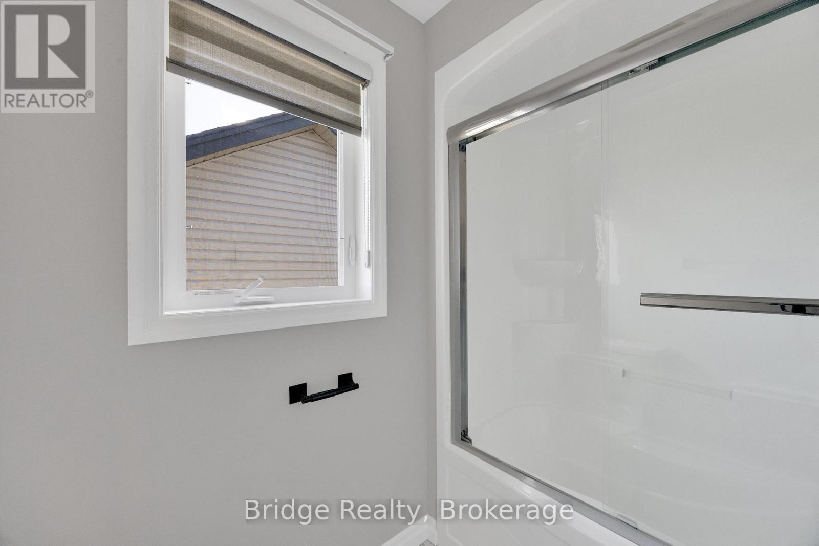 1060 ALBERNI ROAD - 31