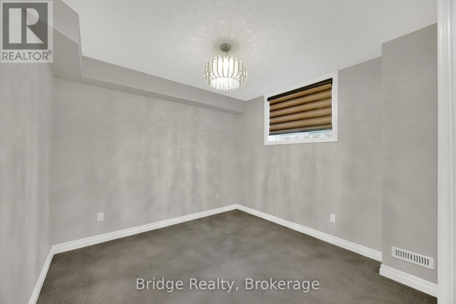 1060 ALBERNI ROAD - 38