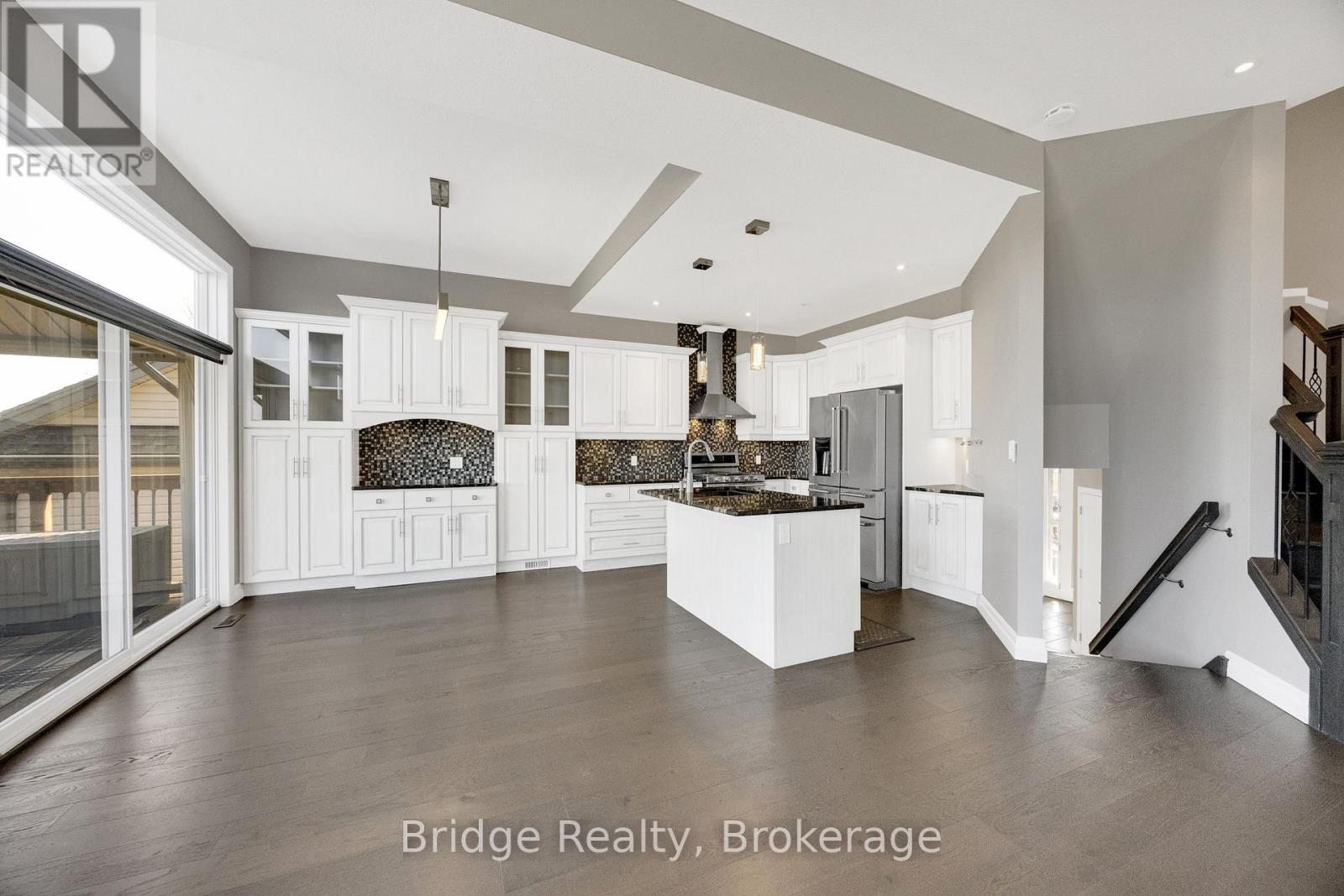 1060 ALBERNI ROAD - 9