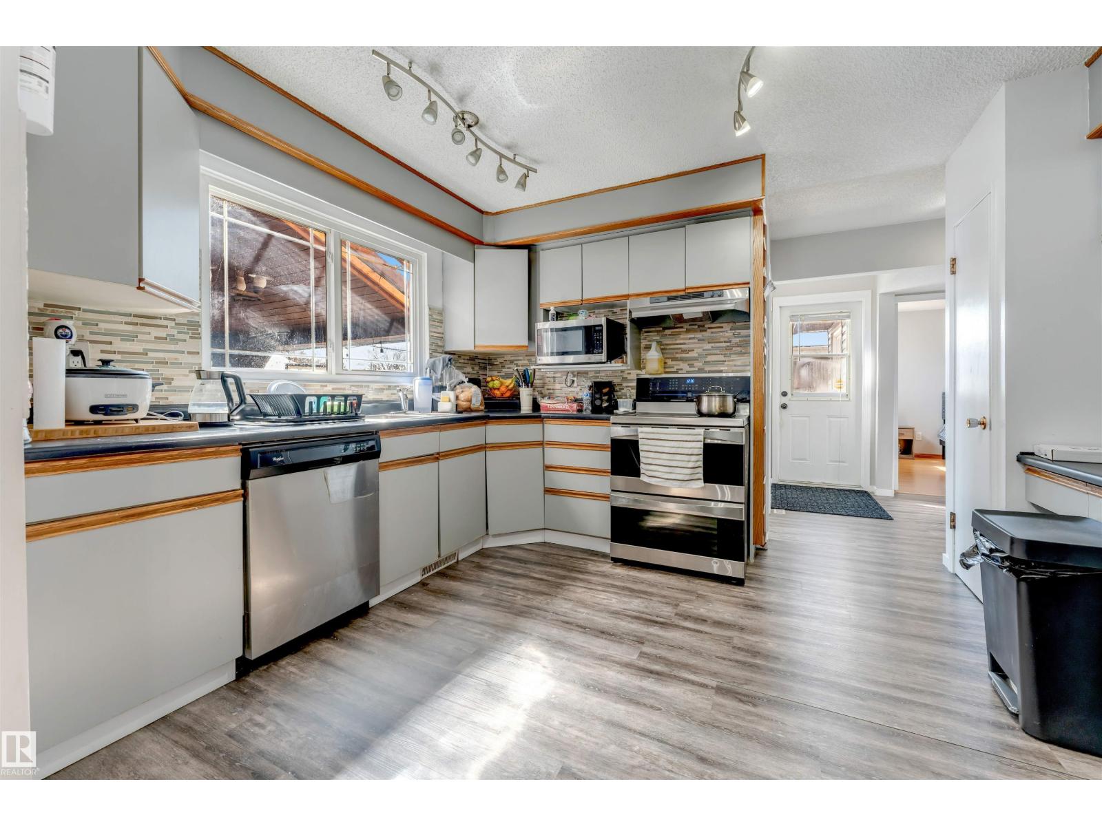 9217 168 ST NW, Edmonton