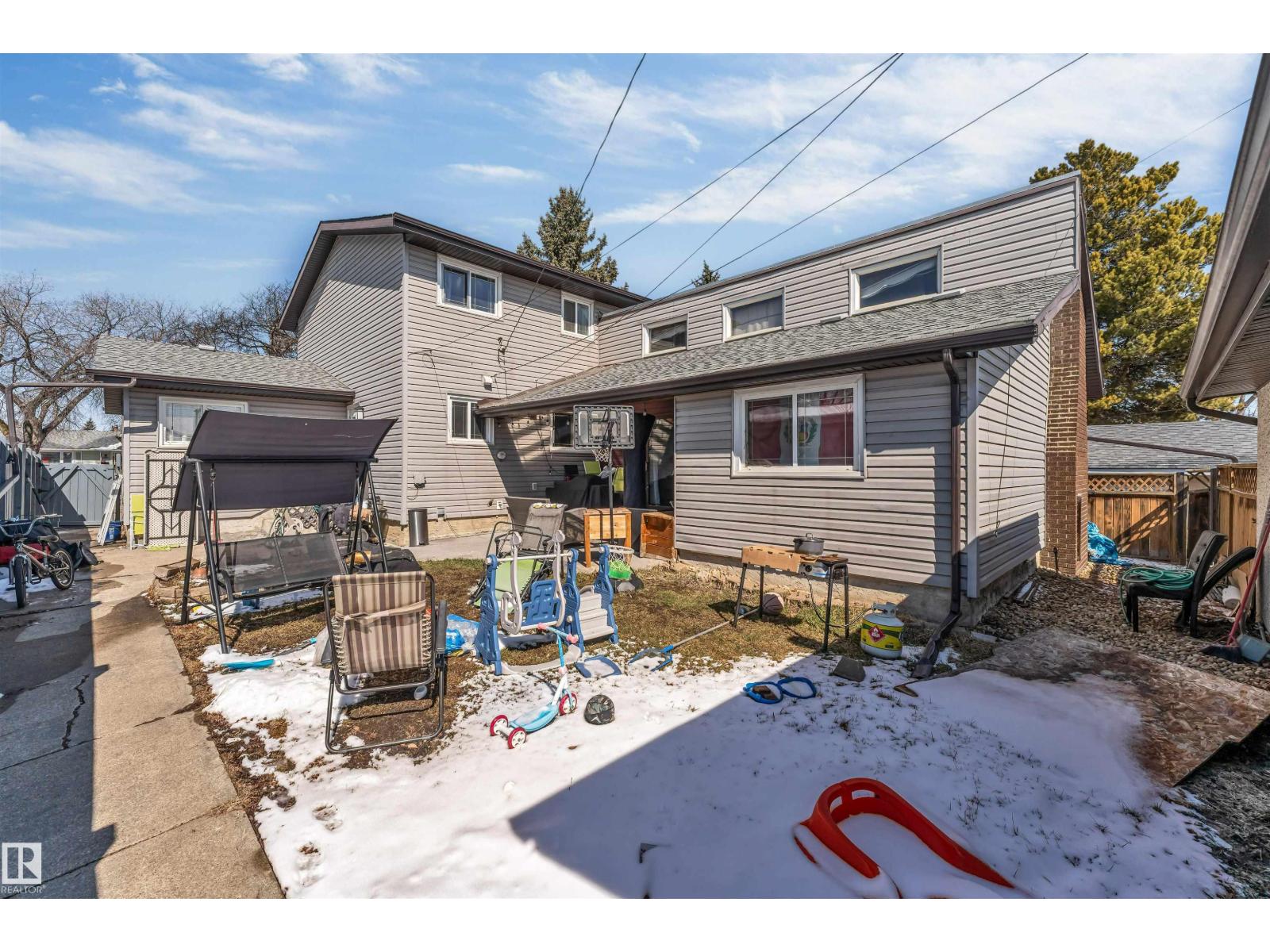 9217 168 ST NW, Edmonton