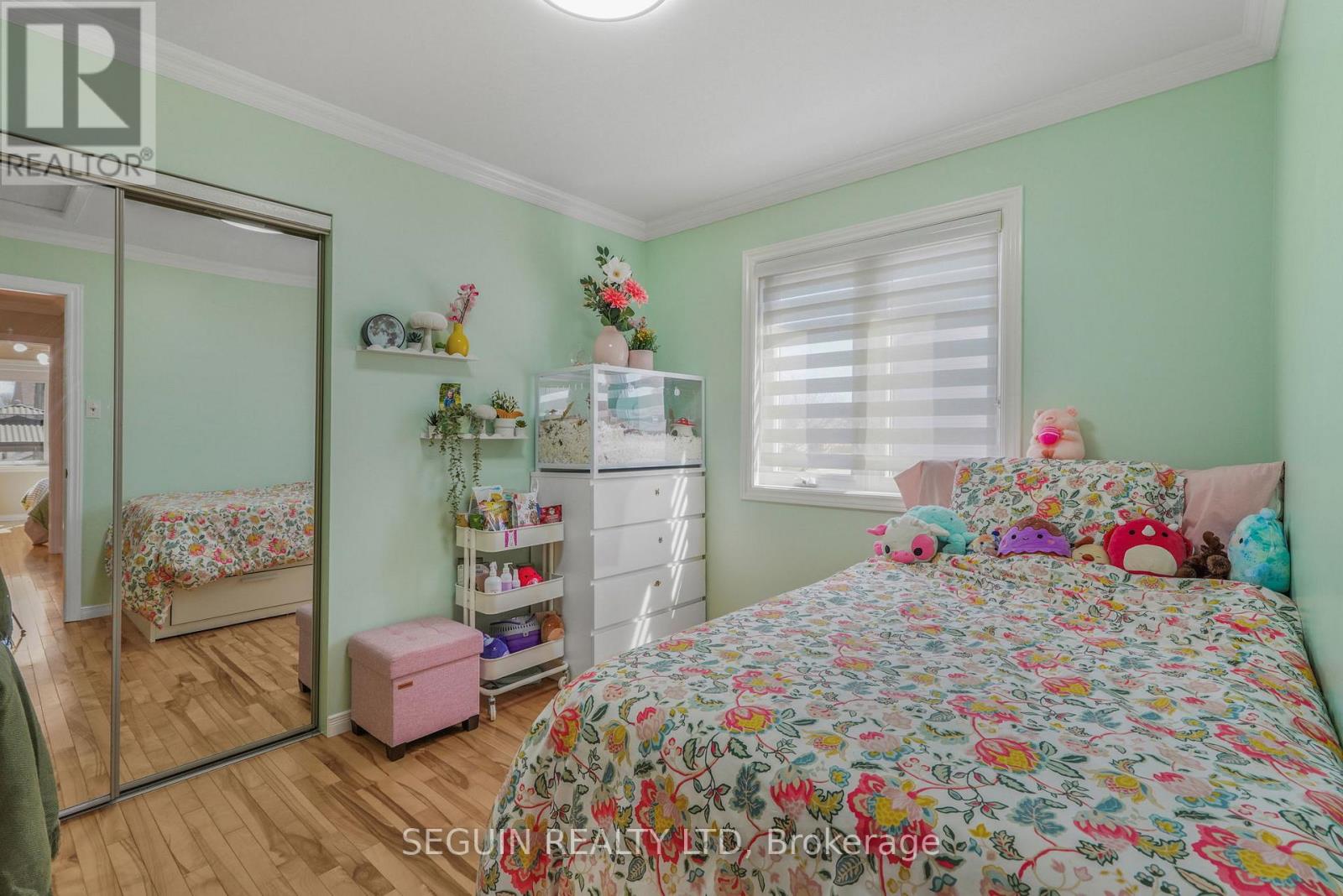 77 RICHARD STREET — photo 20