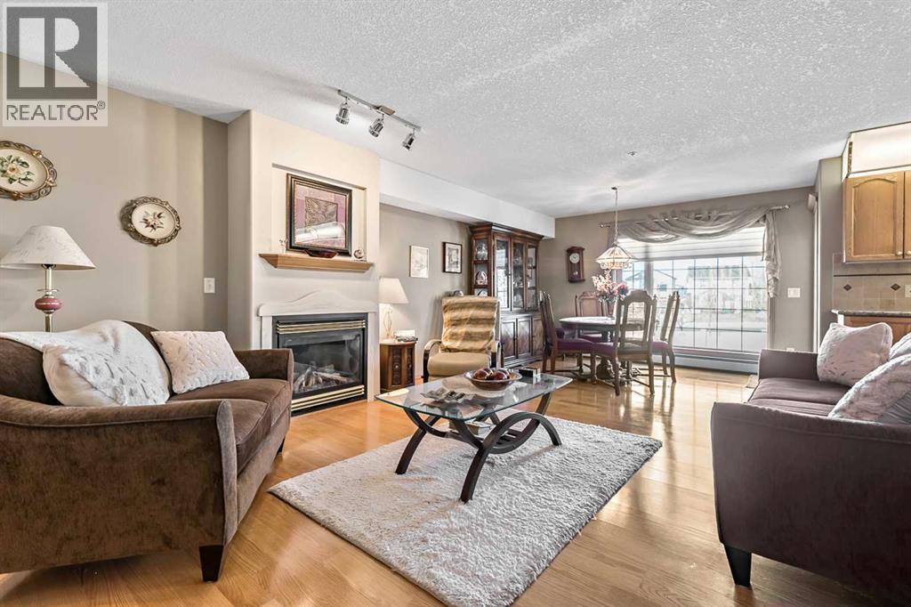 Single Family House for Sale in   Country Hills Road NW Country Hills Calgary 