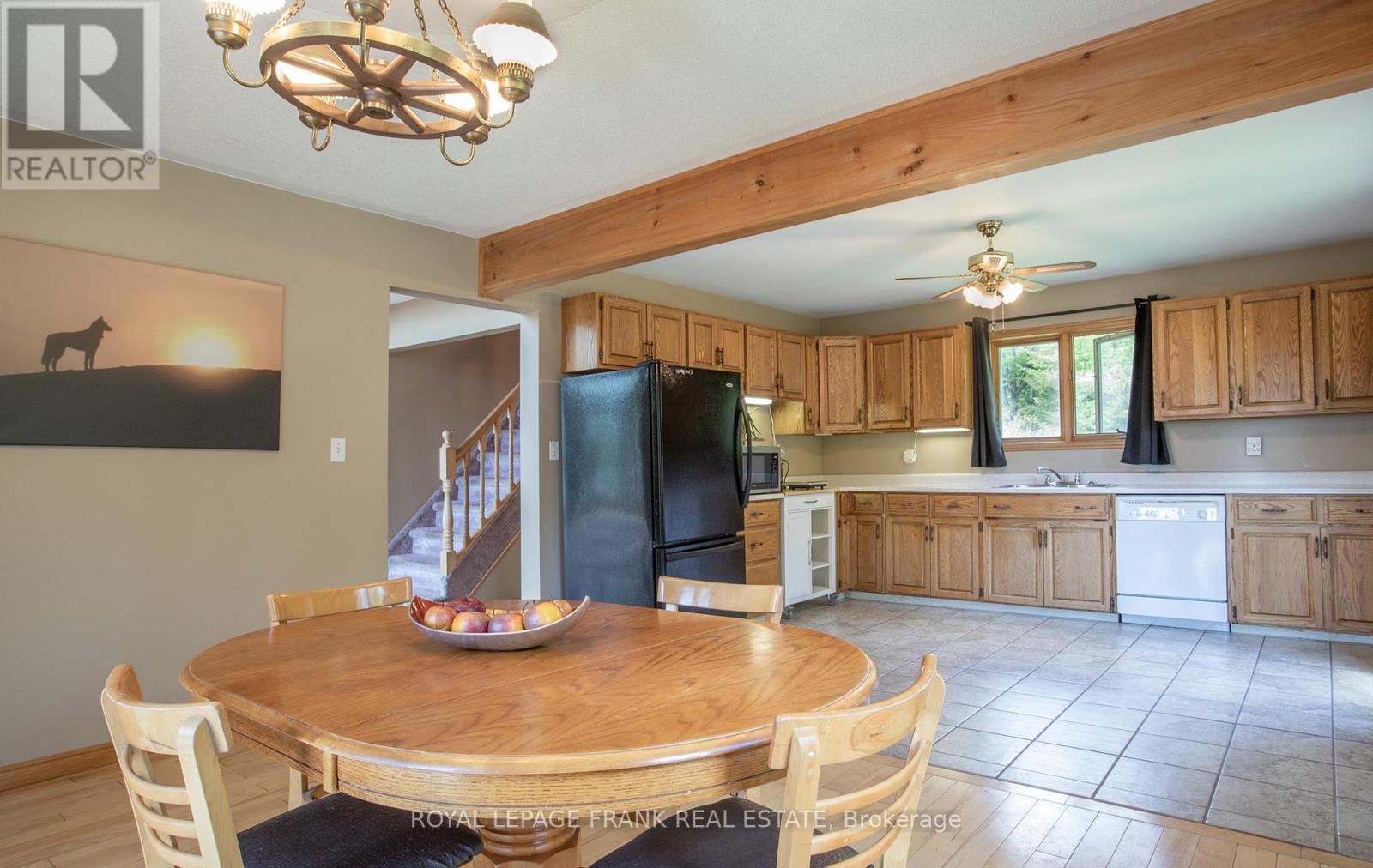 884 CENTRE LINE ROAD - 16