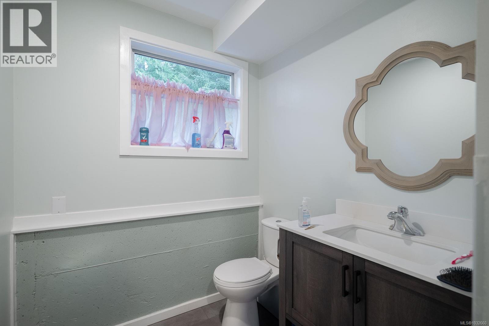 3777 Church St, Port Alberni