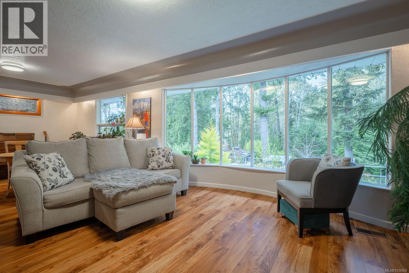 3777 Church St, Port Alberni