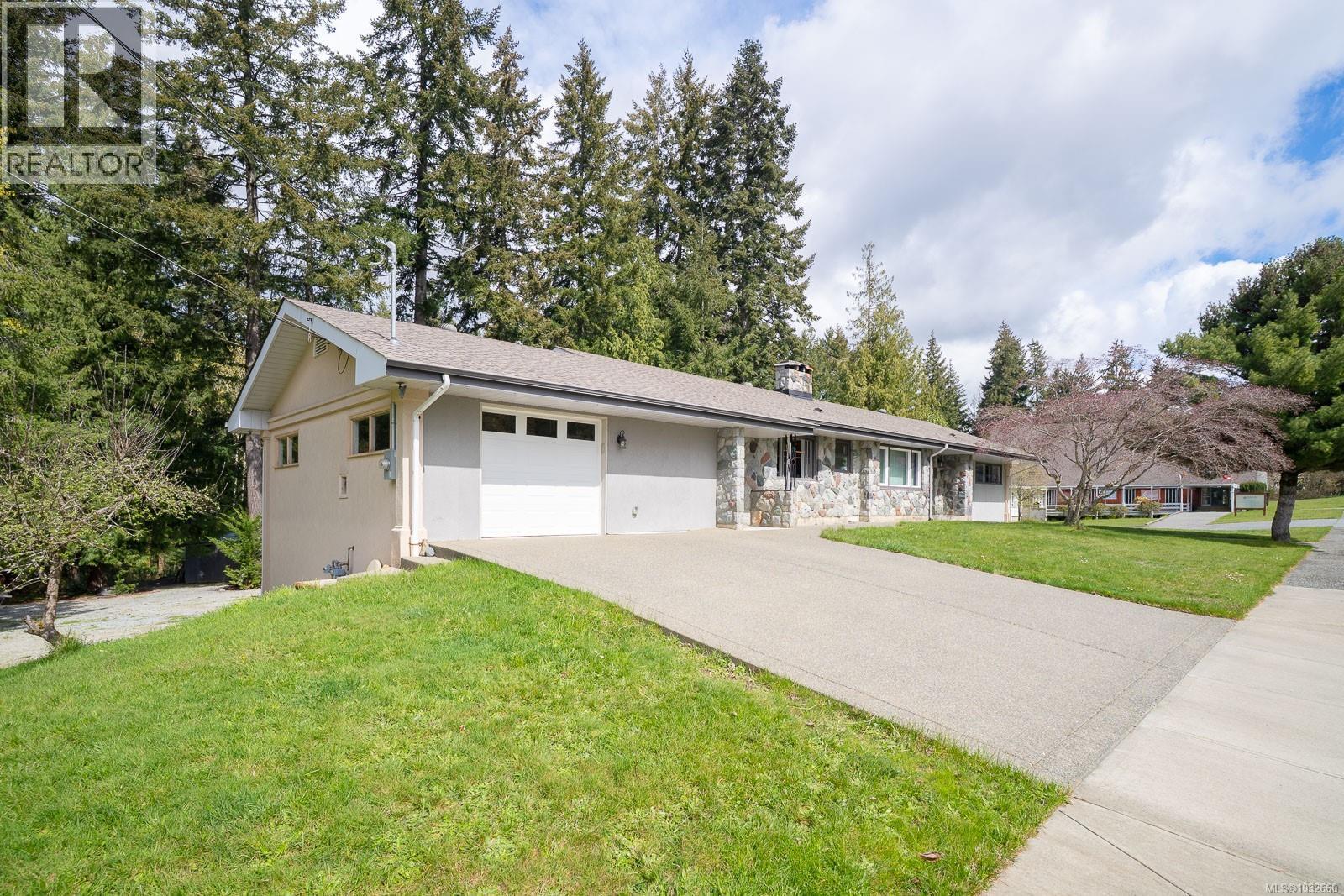 3777 Church St, Port Alberni