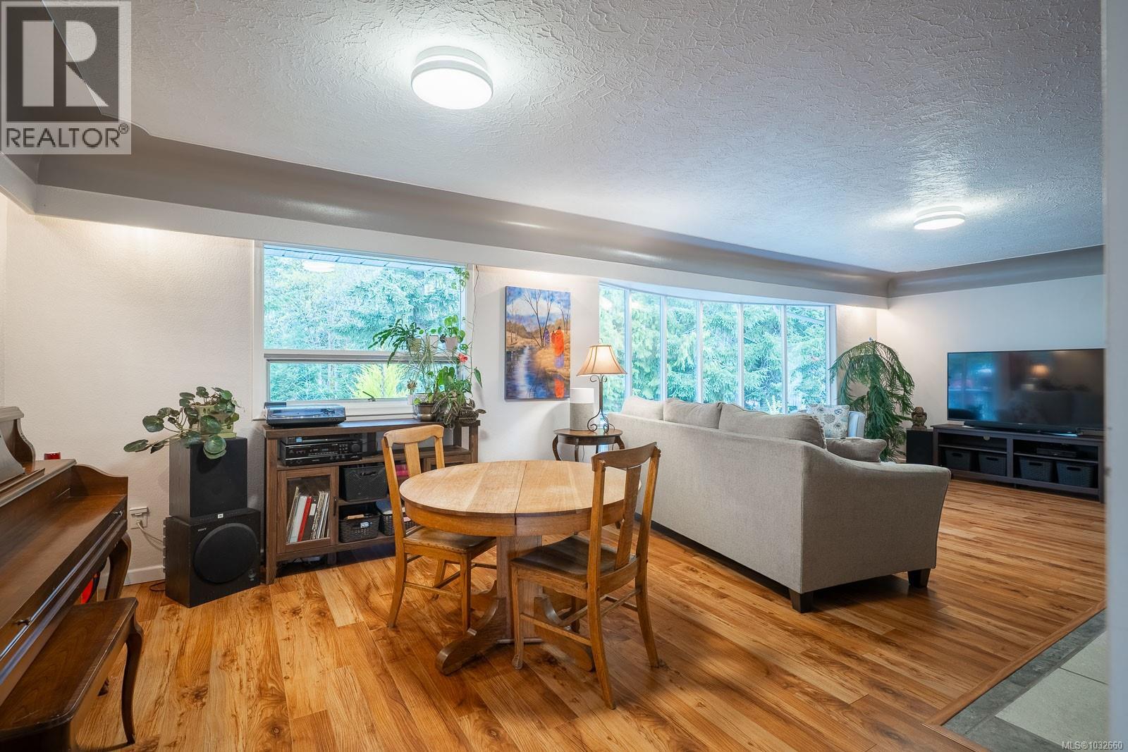 3777 Church St, Port Alberni