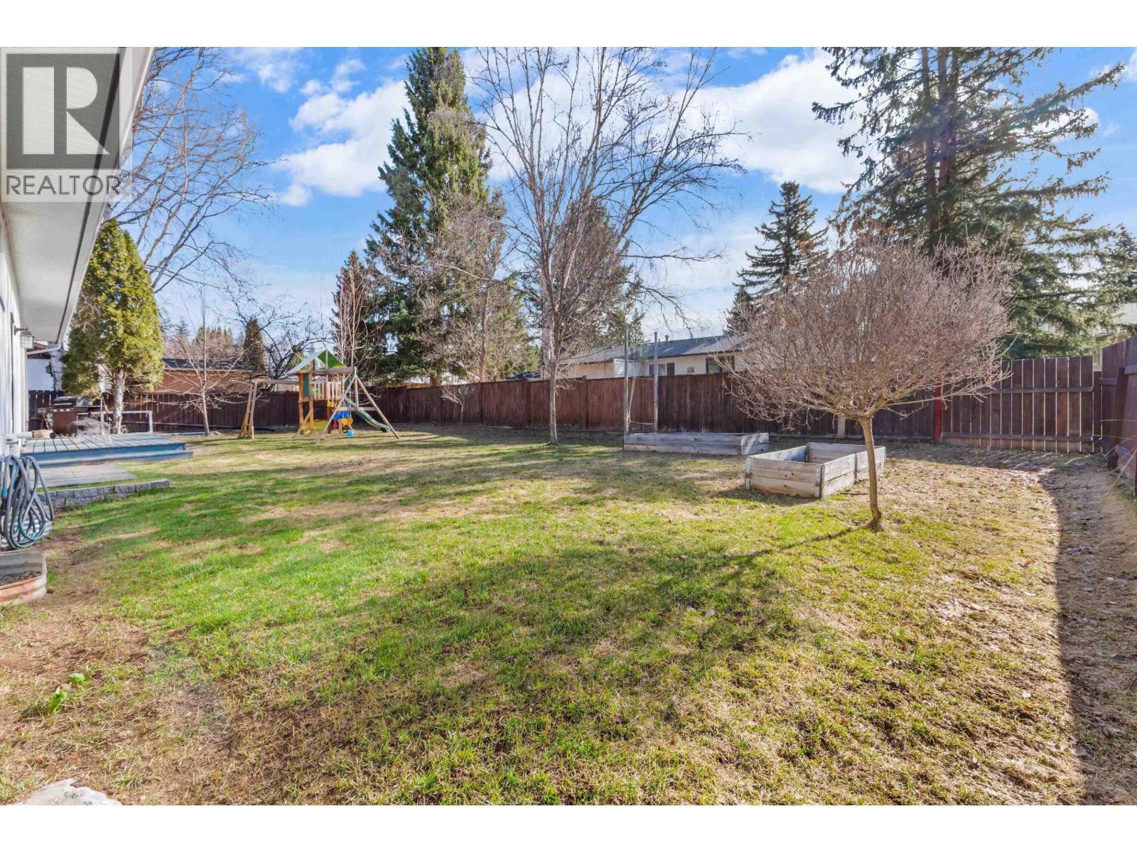 5696 BROCK DRIVE - 27