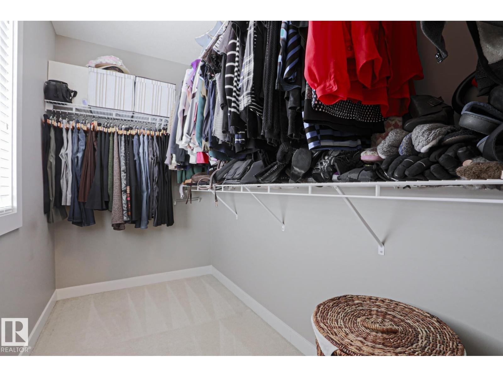 28 HAZELWOOD LN, Spruce Grove