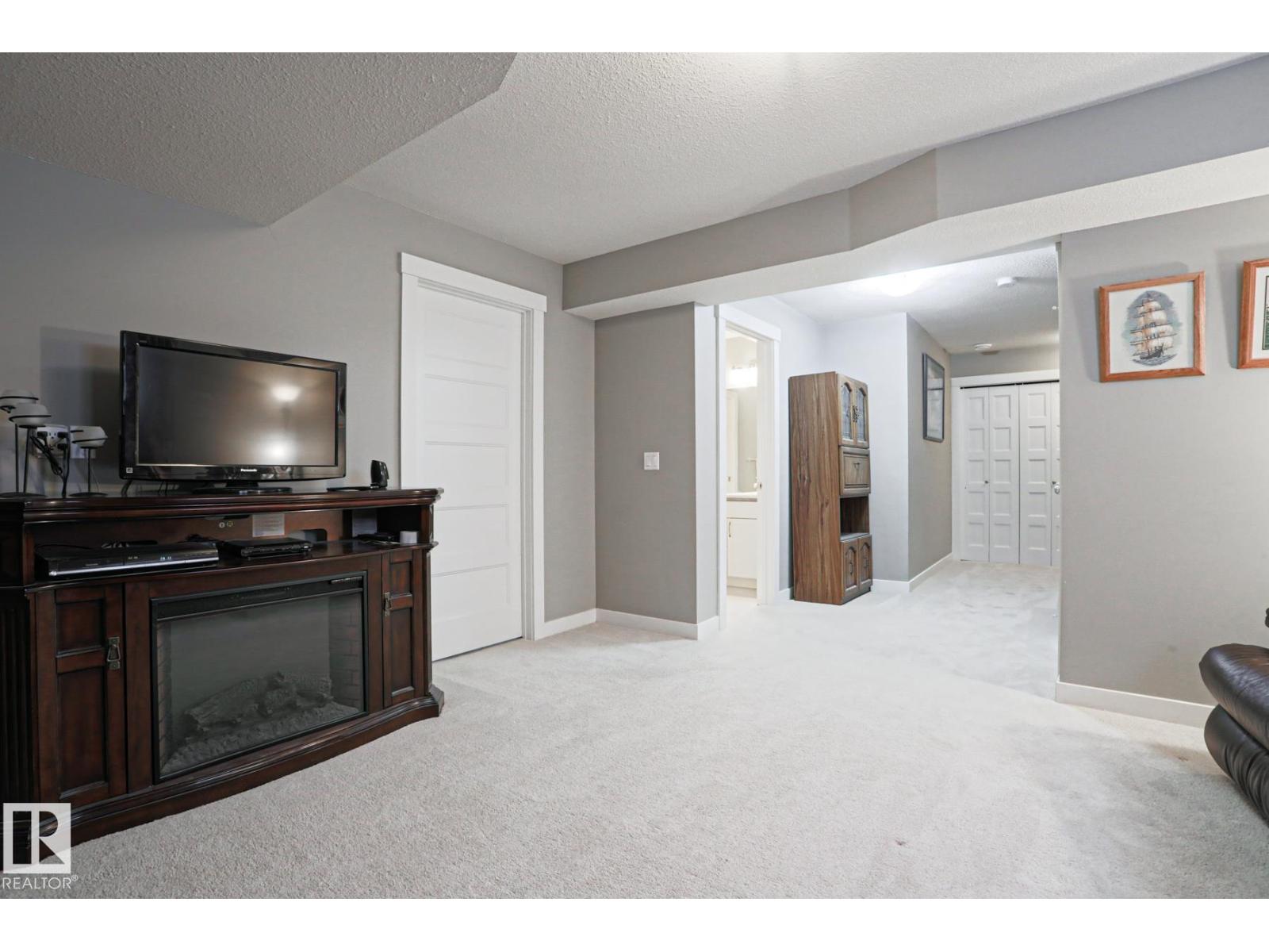 28 HAZELWOOD LN, Spruce Grove