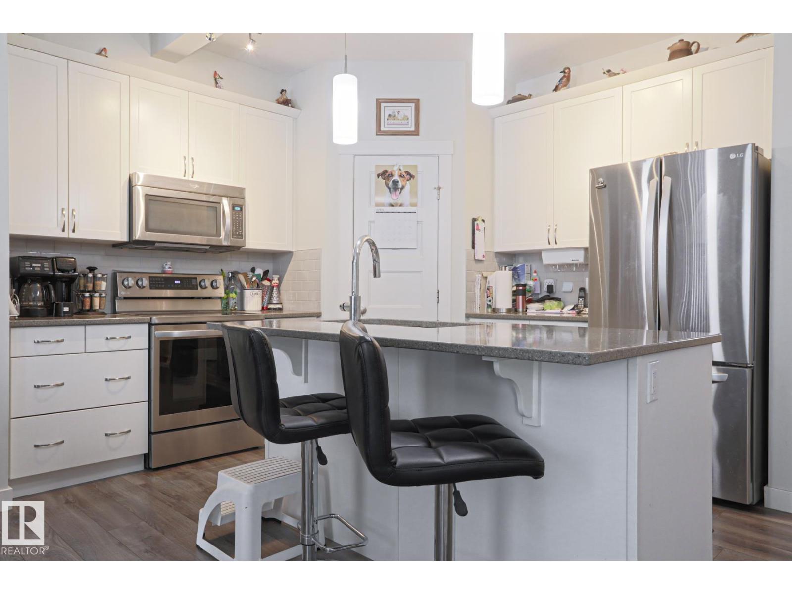 28 HAZELWOOD LN, Spruce Grove