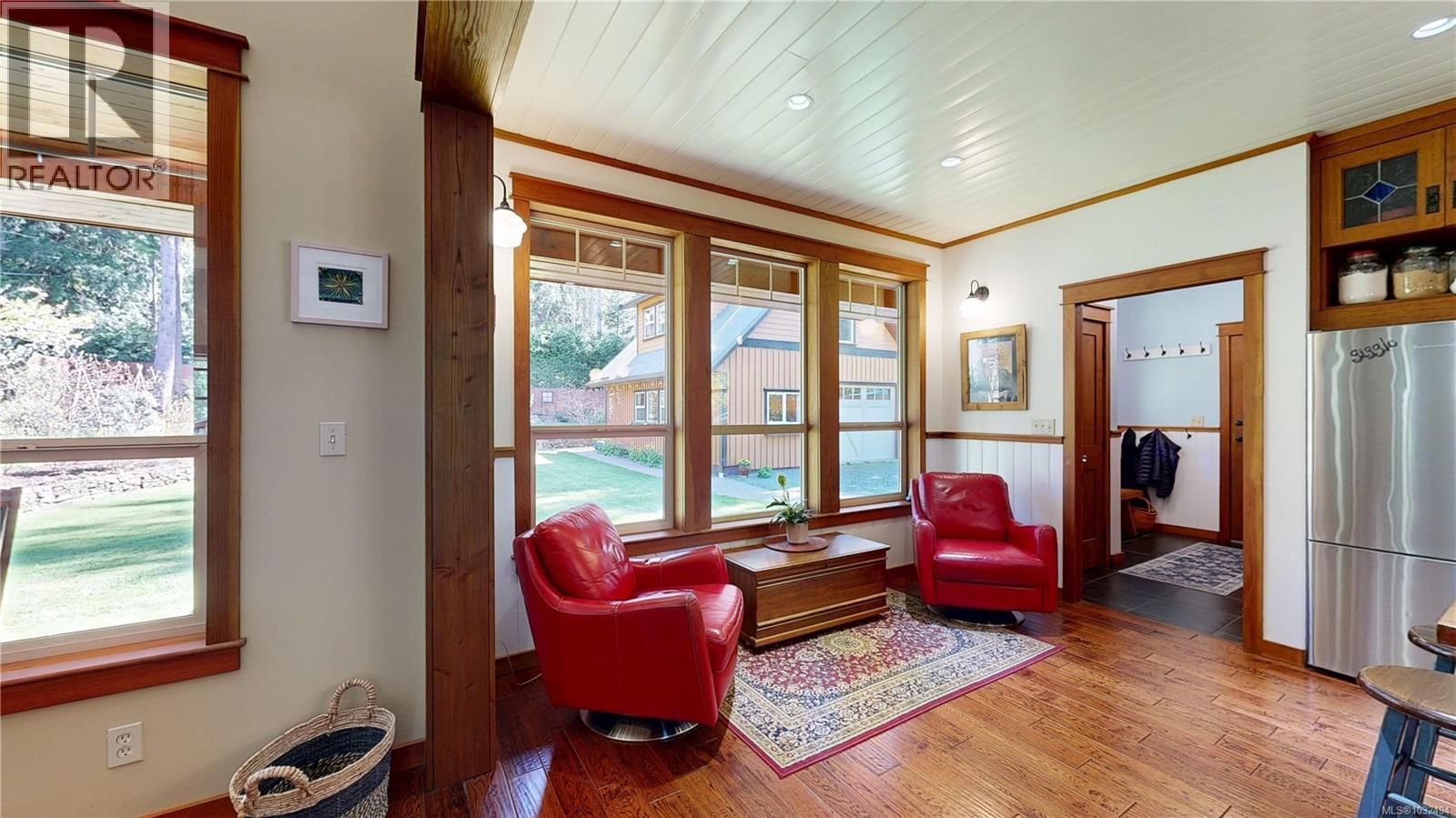 674 Gallagher Way - 10