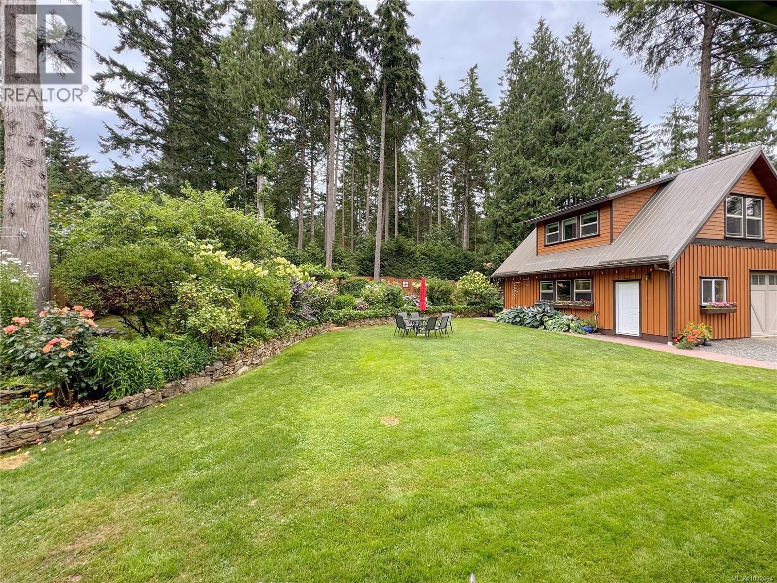 674 Gallagher Way - 32