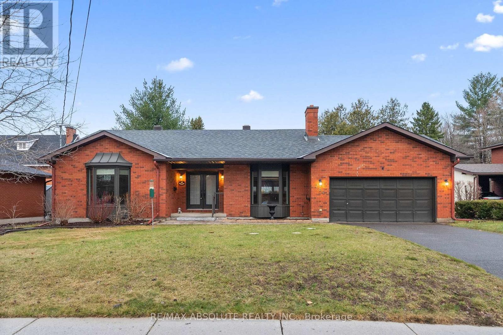 284 HARRINGTON STREET - 1