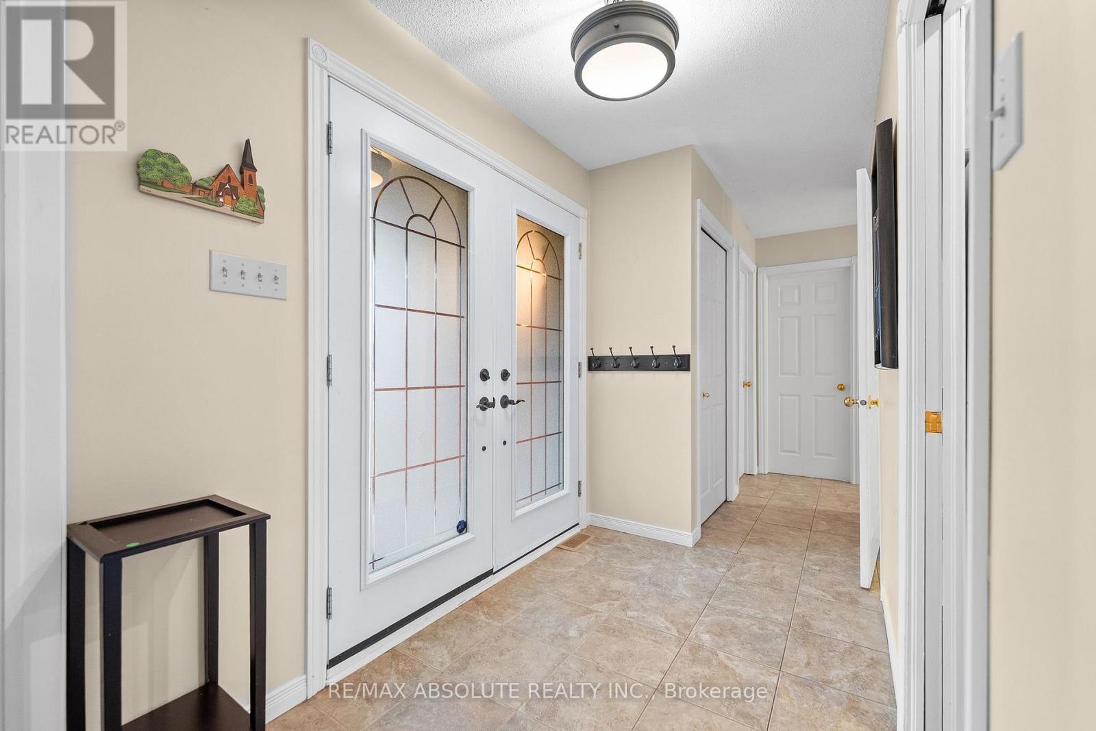 284 HARRINGTON STREET — photo 7