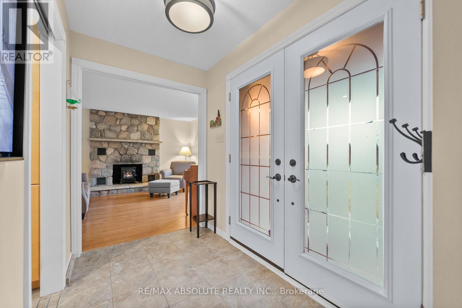 284 HARRINGTON STREET - 8