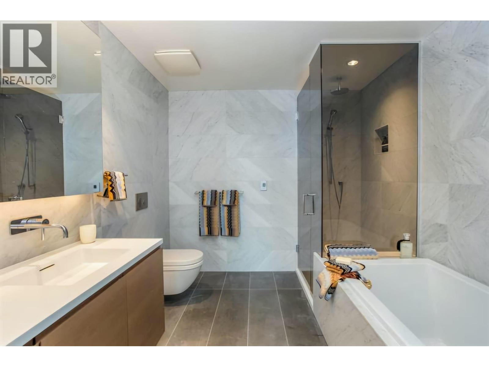 3802 1289 HORNBY STREET, Vancouver