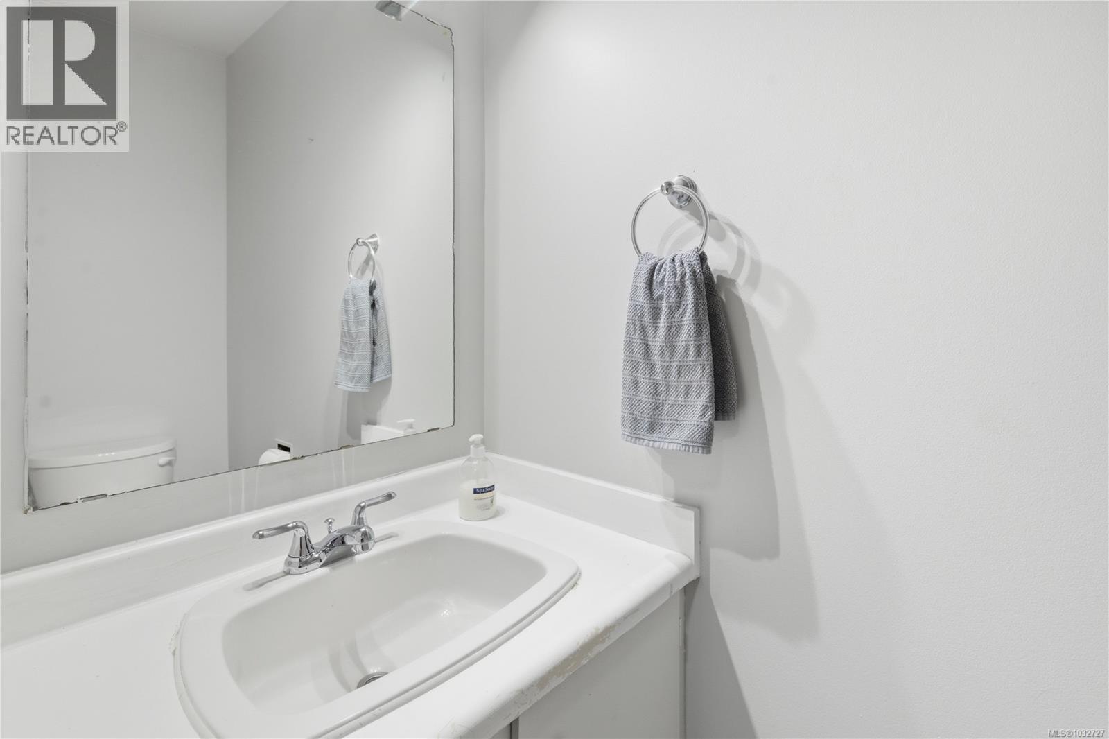 #30 1506 Admirals Rd - 12