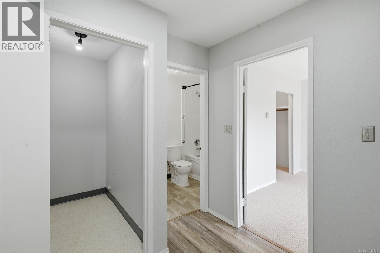 #30 1506 Admirals Rd - 15