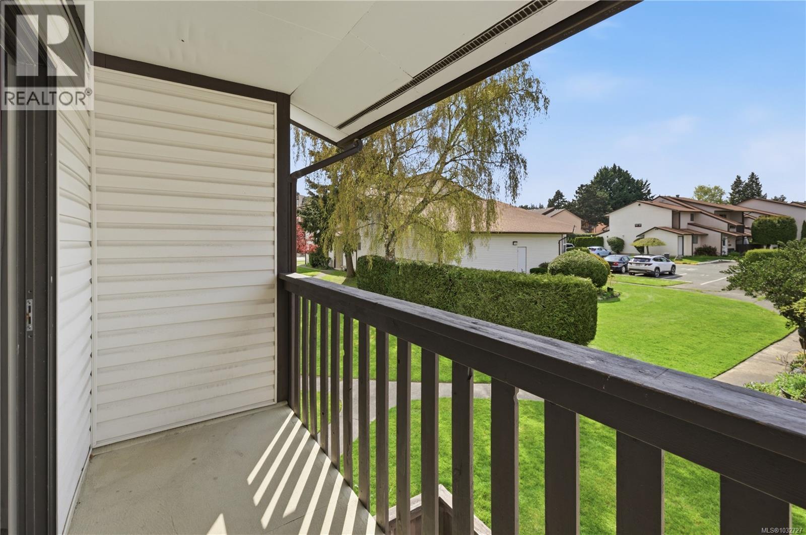 #30 1506 Admirals Rd - 23