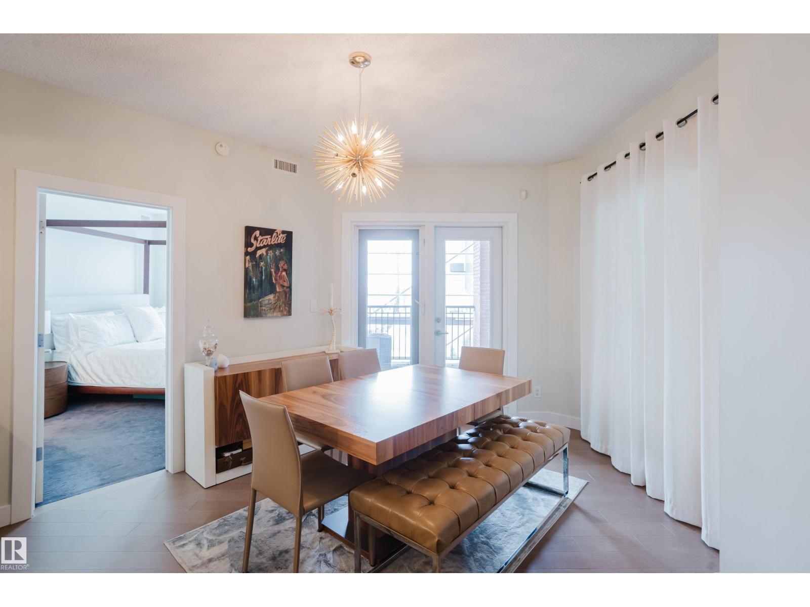 #206 10108 125 ST NW - 29