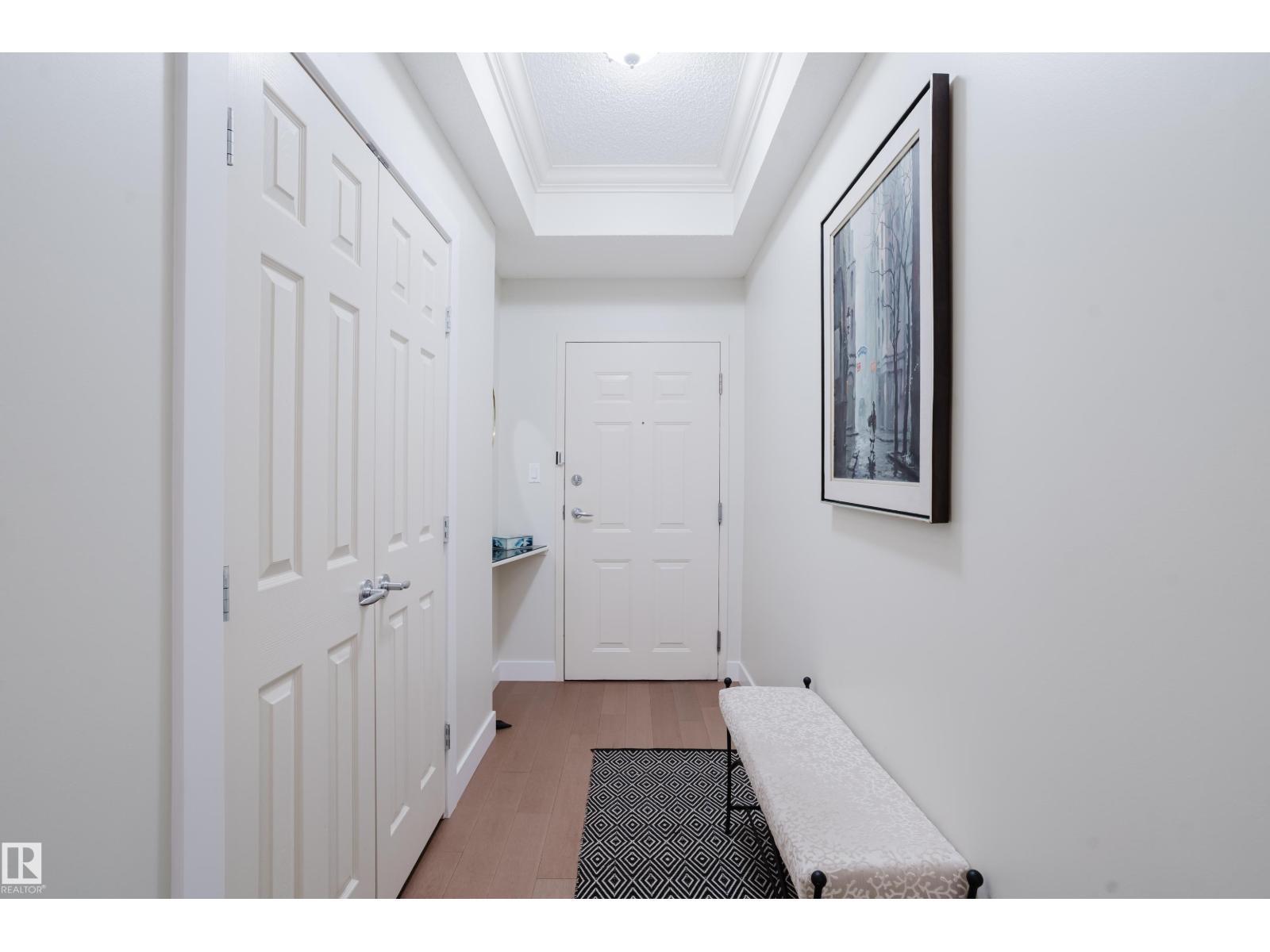 #206 10108 125 ST NW - 9