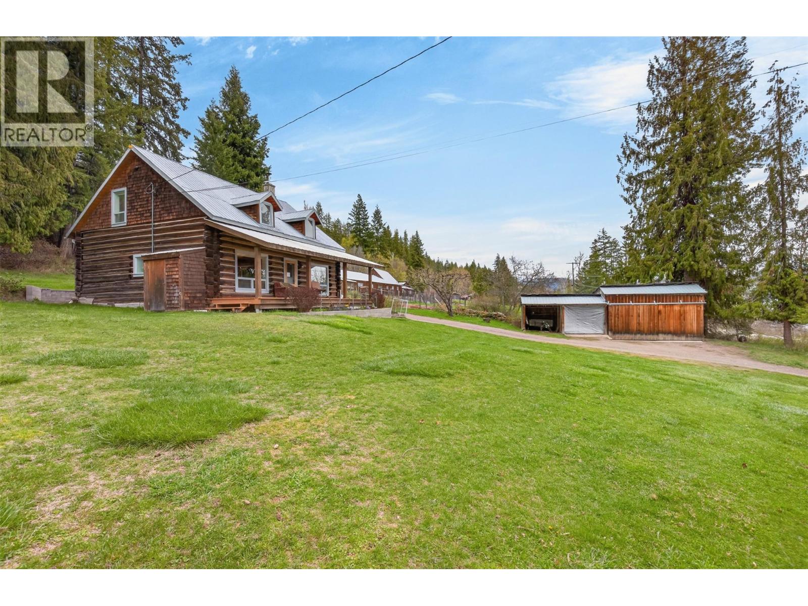 7483 Squilax-Anglemont Road - 8