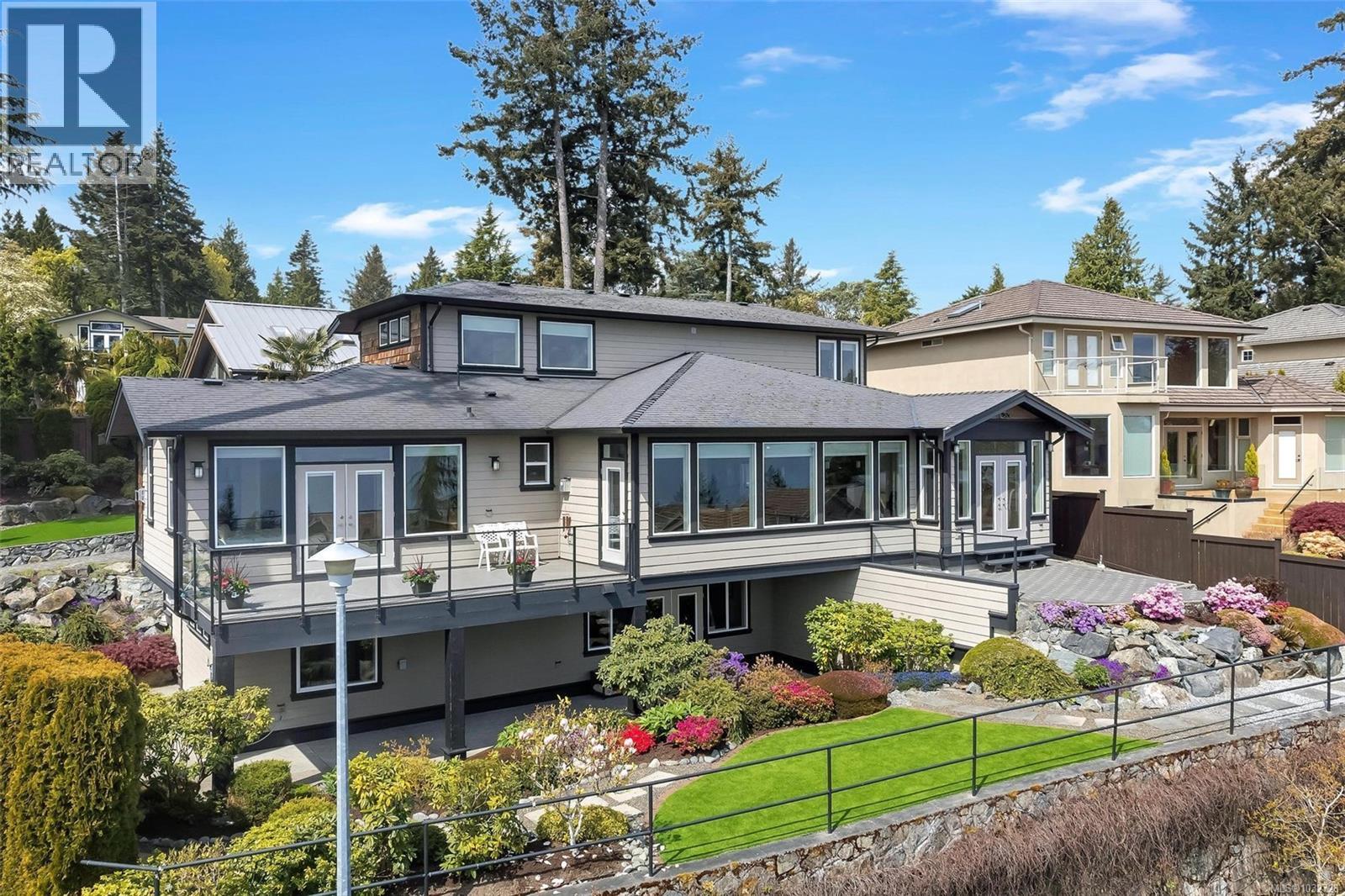  943 Sea ridge Lane, Saanich