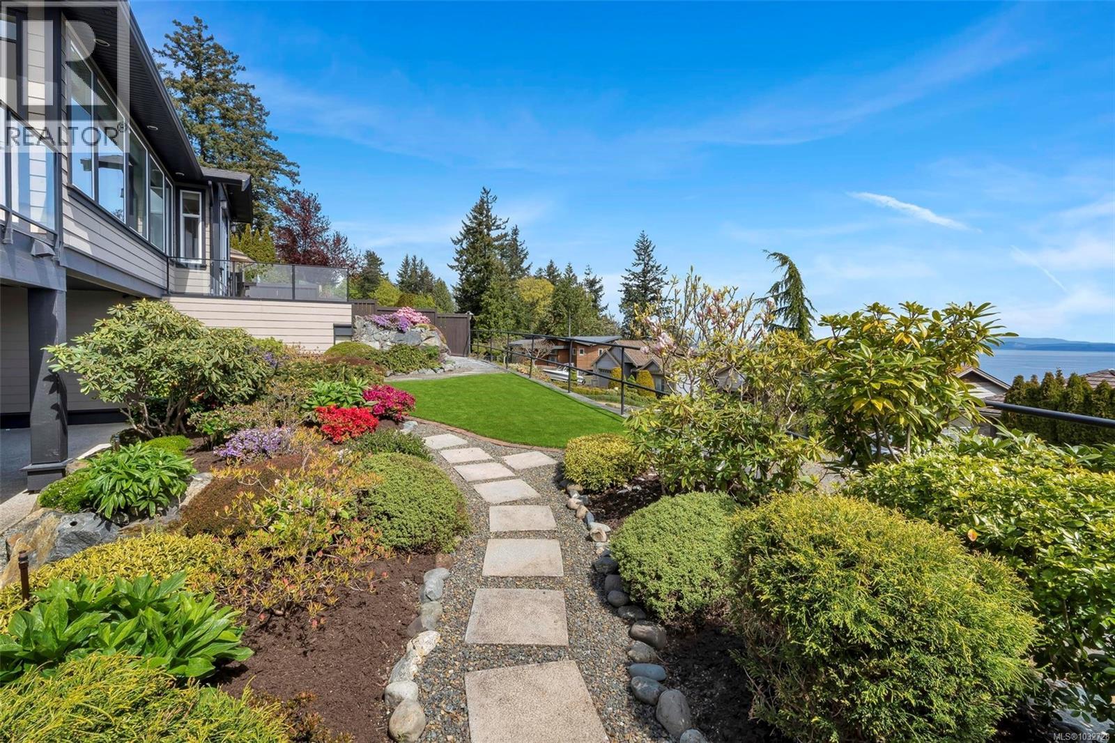  943 Sea ridge Lane, Saanich