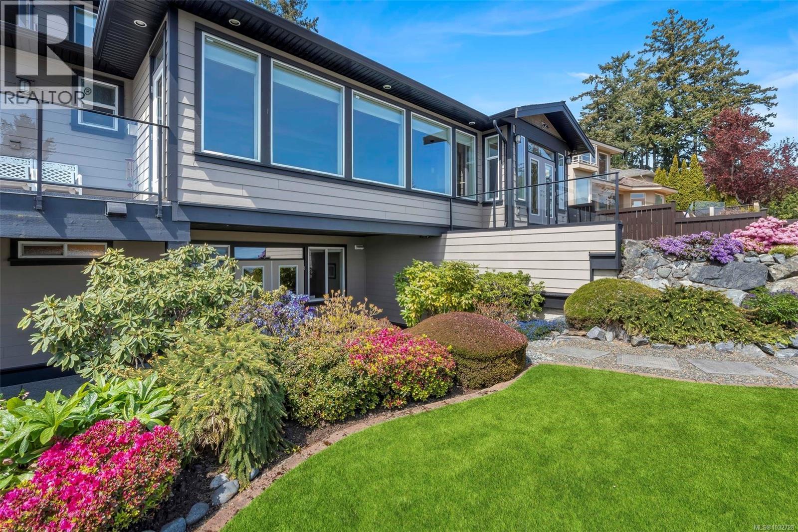  943 Sea ridge Lane, Saanich