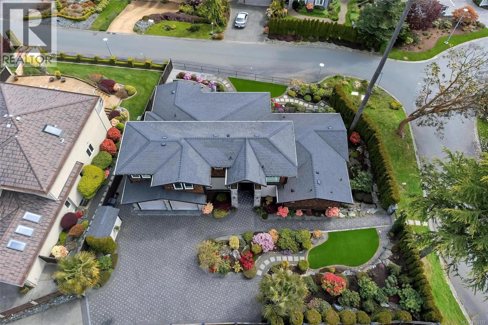  943 Sea ridge Lane, Saanich
