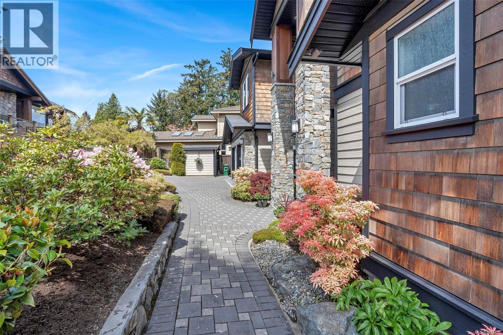  943 Sea ridge Lane, Saanich