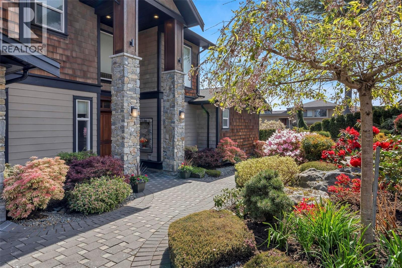  943 Sea ridge Lane, Saanich