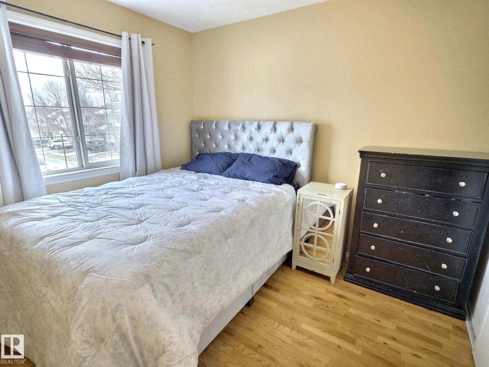 #14 6608 158 AV NW - 20