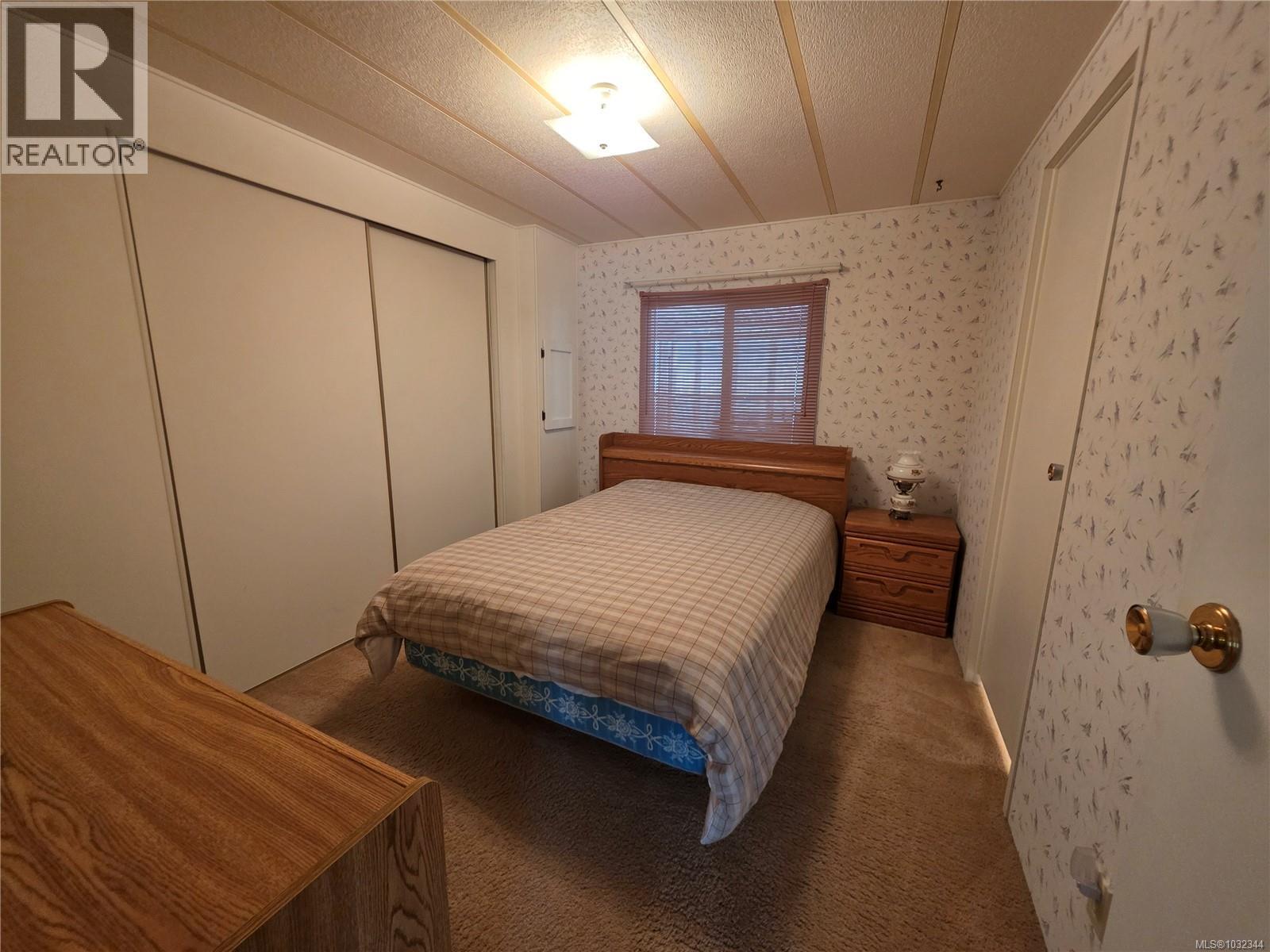 #13 4935 Broughton St - 9