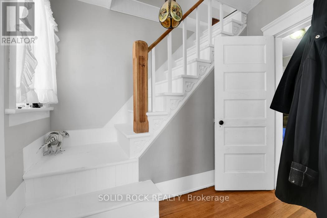 11049 GILMOUR ROAD, South Dundas, Ontario, K0E1C0 — Photo 5