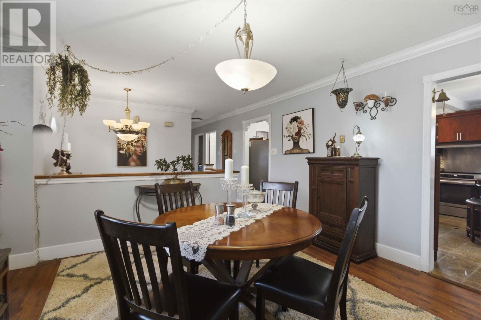 Property 9 of 48 of 66 Parkwood Drive