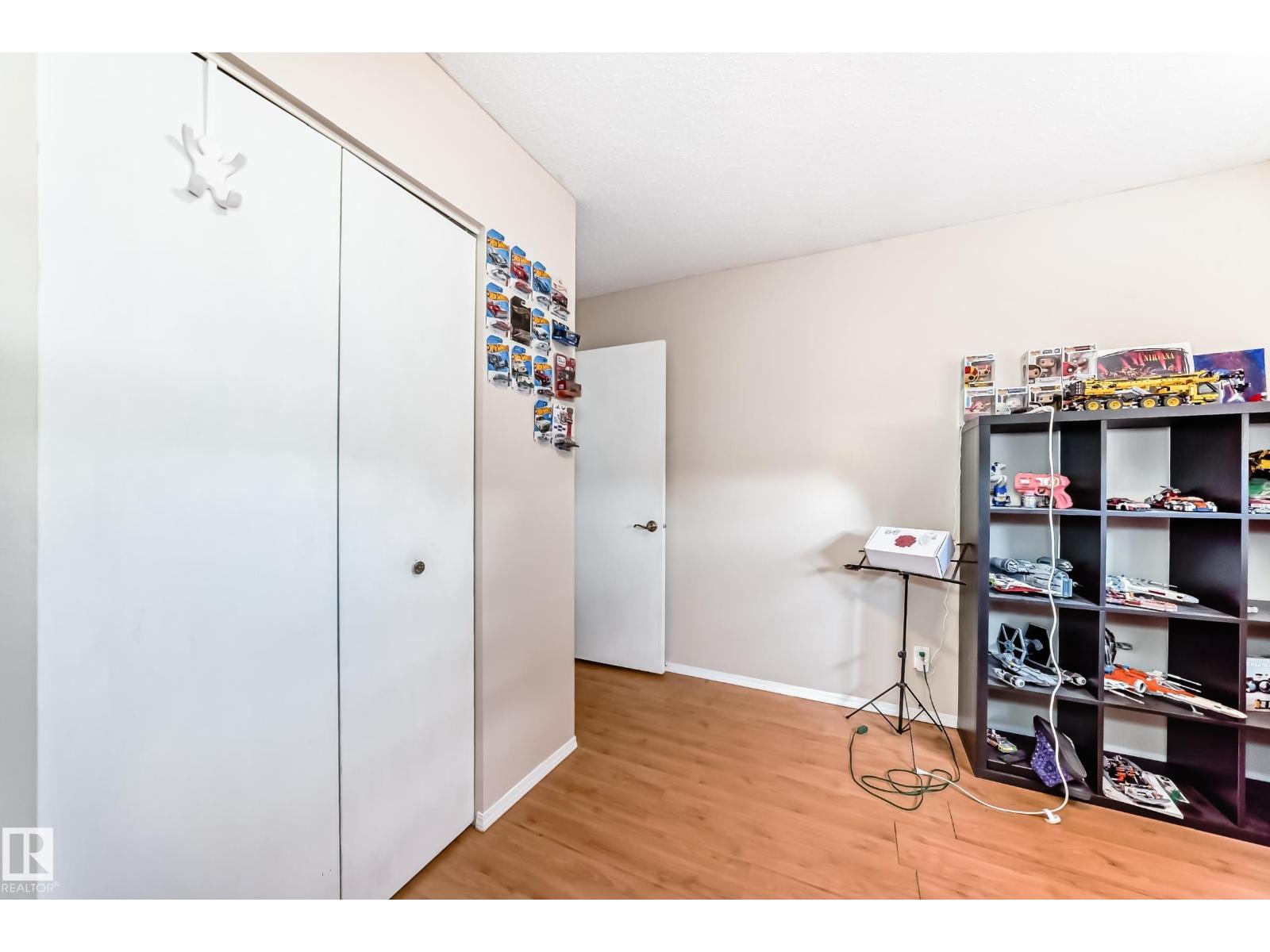 45 OATWAY DR, Stony Plain