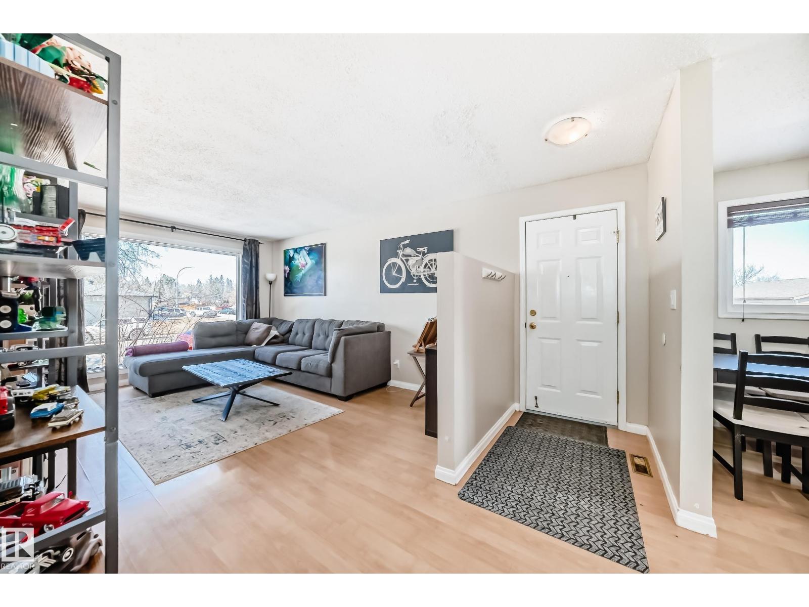 45 OATWAY DR, Stony Plain