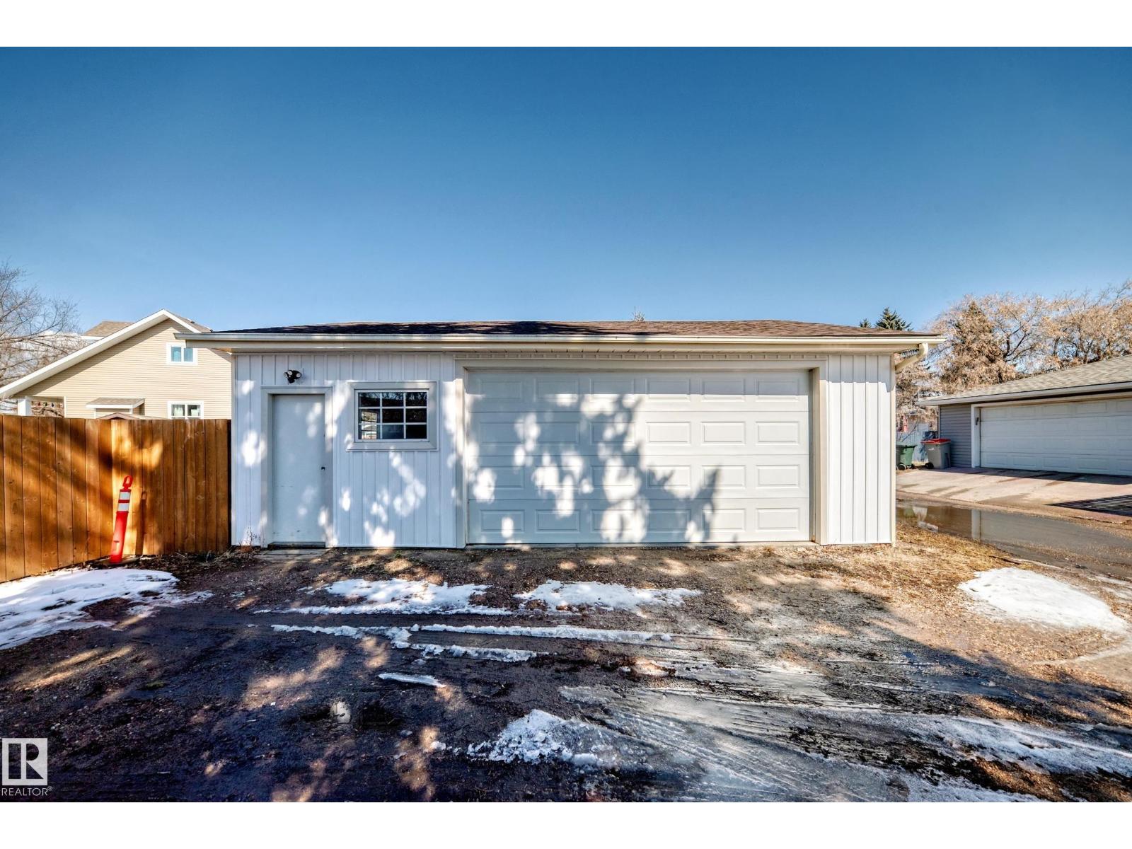 45 OATWAY DR, Stony Plain