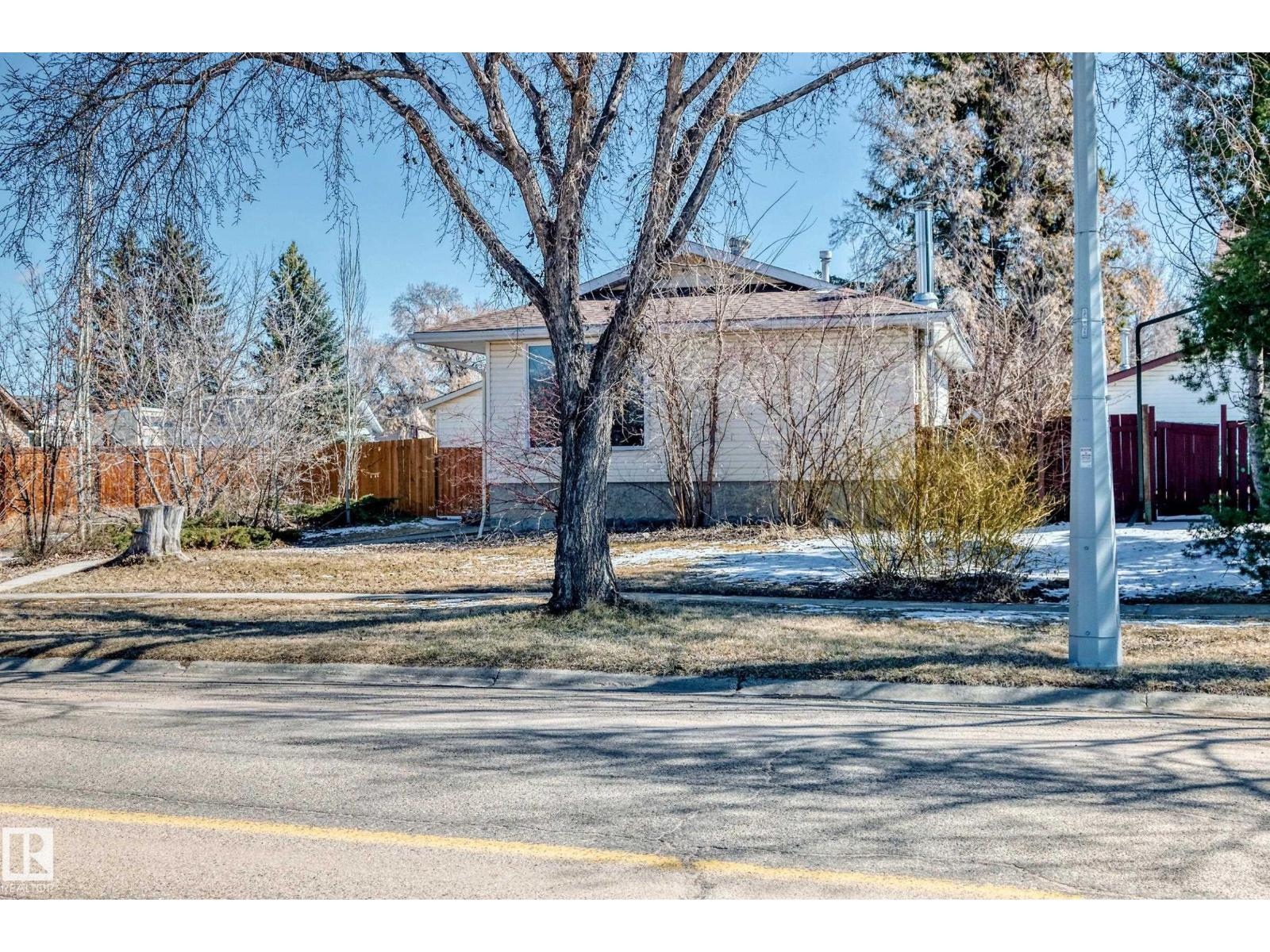 45 OATWAY DR, Stony Plain