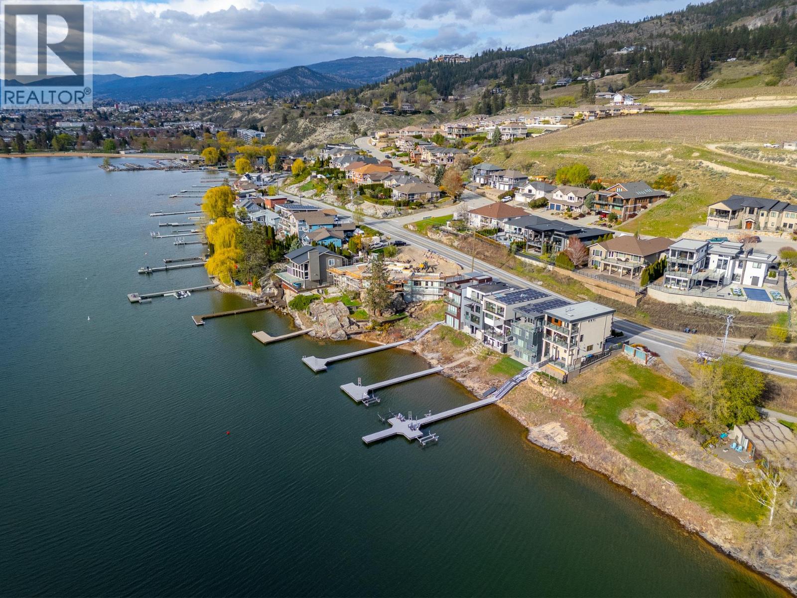 4037 LAKESIDE Road, Penticton