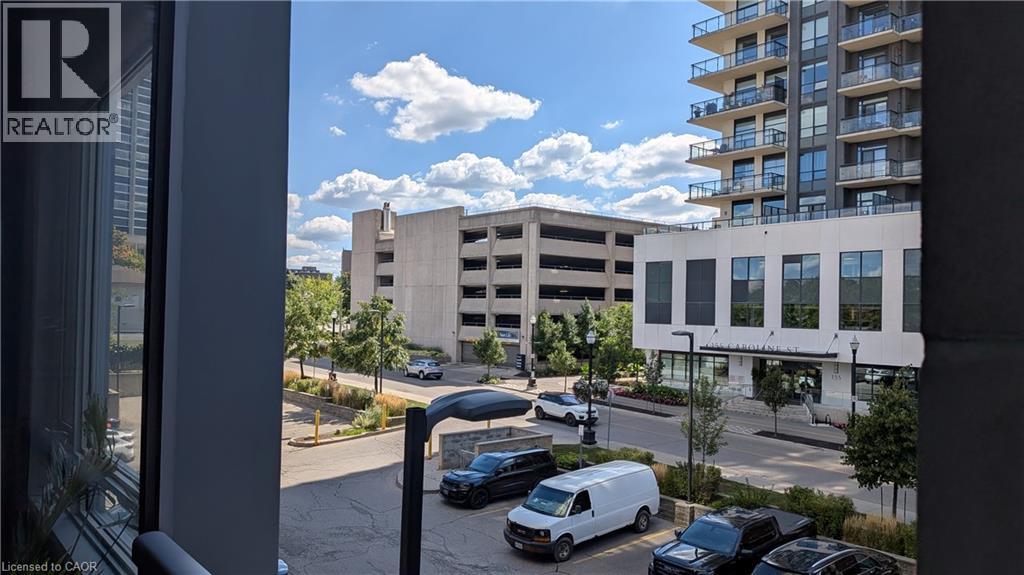 #213 191 KING STREET S - 29
