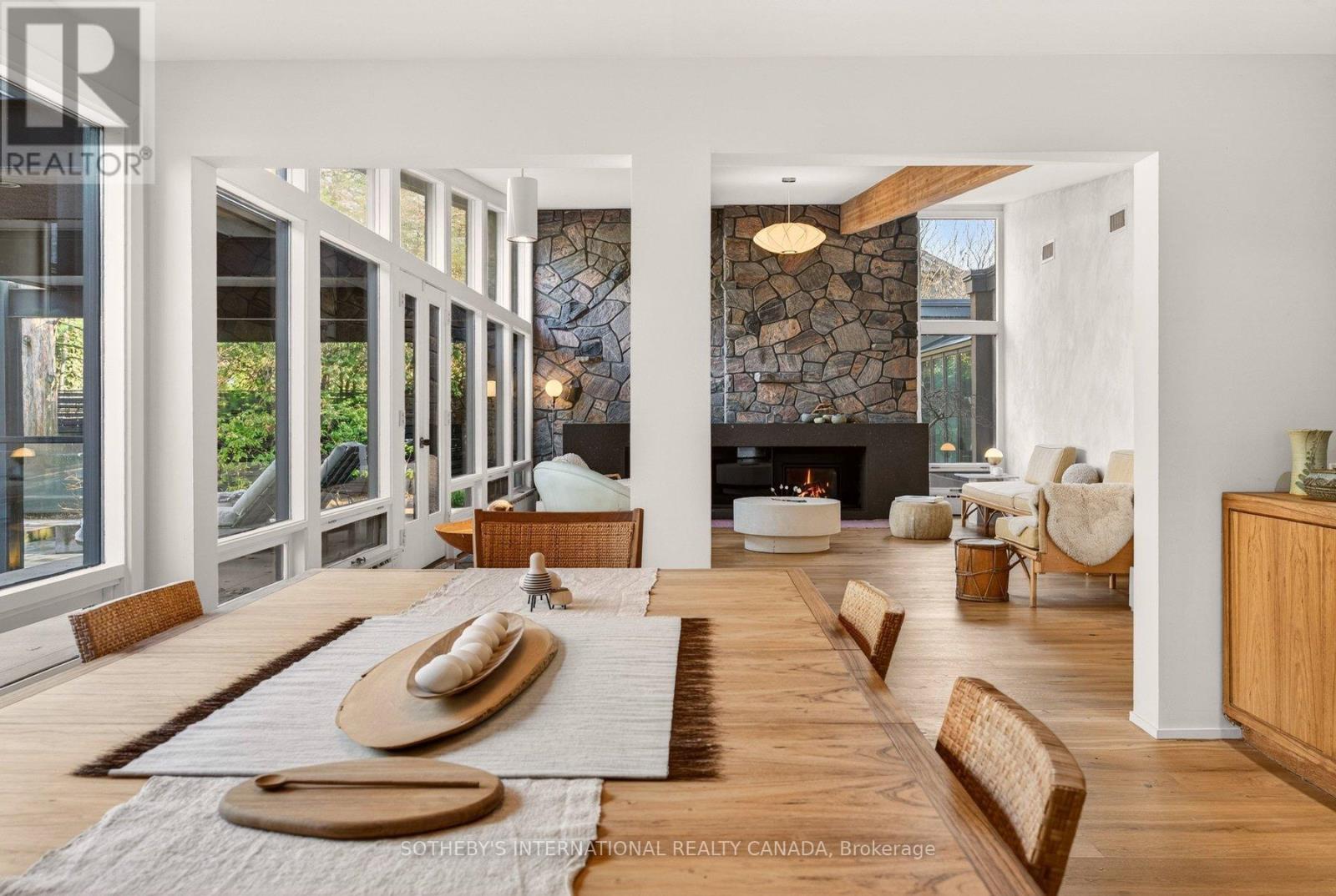 105 MARSDALE DRIVE — photo 9